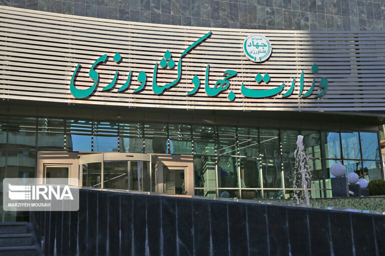 رفع ممنوعیت صادرات انواع مکمل، کنتسانتره دام و طیور و خوراک آماده طیور